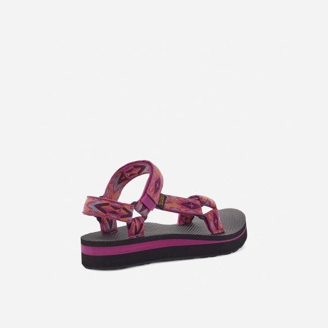 Double Diamond Festival Fuschia Teva Midform Universal Women's Flatforms | BDR3SBB